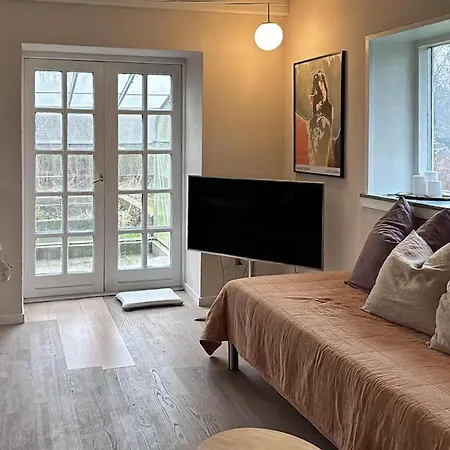 Nydelig Hjem Med 2 Soverom I Feriehus *