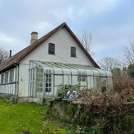 2 Bedroom Stunning In * Glamsbjerg