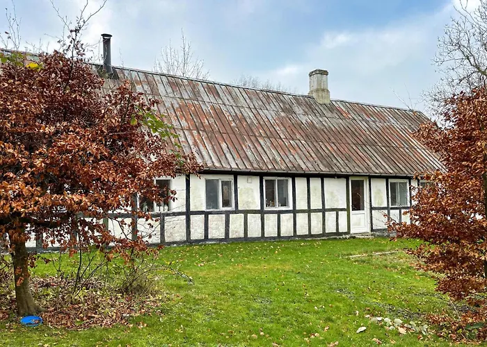 Feriehus 2 Bedroom Stunning In