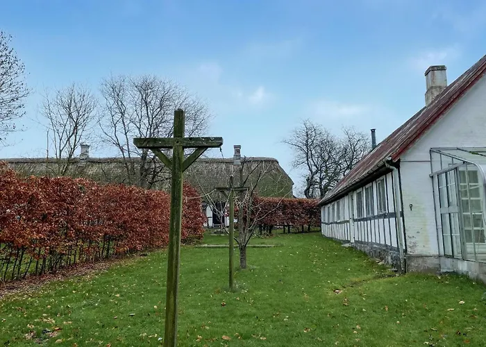 Feriehus 2 Bedroom Stunning In *