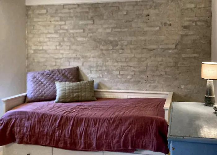 Feriehus 2 Bedroom Stunning In